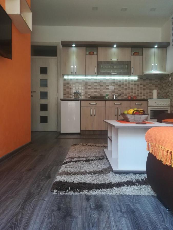 Apartman Hedonija Nova Varos Exterior photo