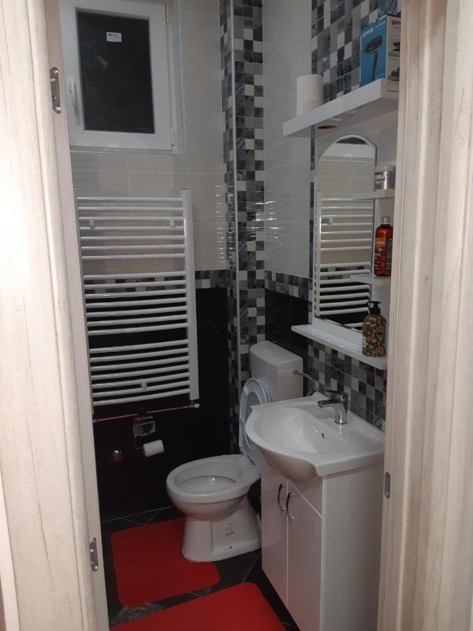Apartman Hedonija Nova Varos Exterior photo